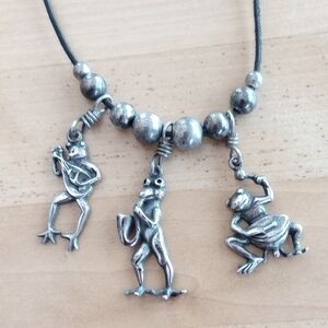 Silver Frog Pendant Necklace